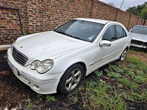 2004 MERCEDES BENZ C270 CDI NON-RUNNER PLEASE READ