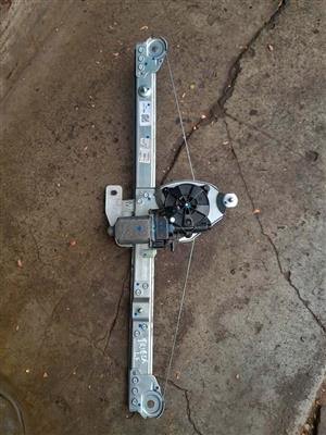Renualt Triber Window Mechanism for Sale