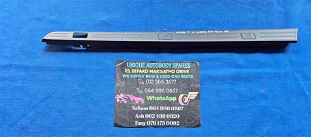 Ford Ranger T9 Left Loading Bin Upper Cover