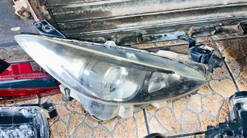 Mazda 3 headlight
