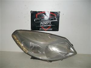 Renault Sandero '08-'13 right headlight
