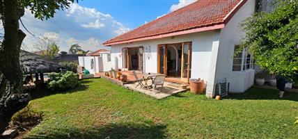 House For Sale in Albertville