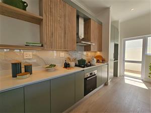 House For Sale in Glenwood