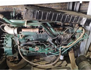 Volvo engines D12D for stripping