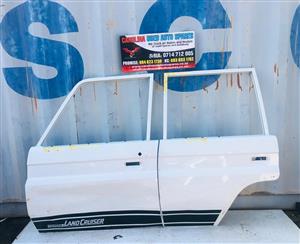 Toyota Land Cruiser 79 Series left front and rear/back door (2015-2020)