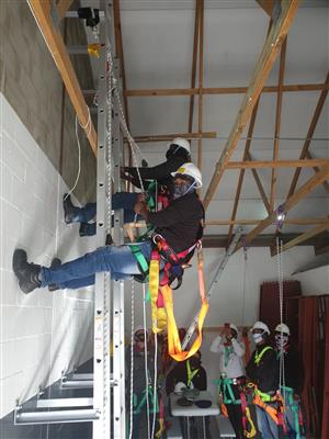 FALL PROTECTION PLAN AND RESCUE TRAINING