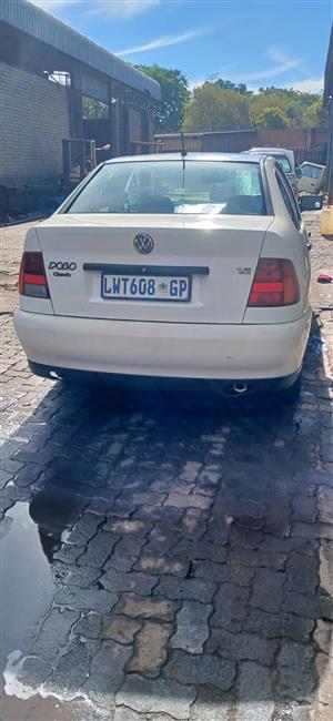 2001 Polo Classic 1.6i AFX  