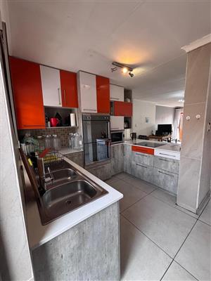 Townhouse For Sale in Meyersdal