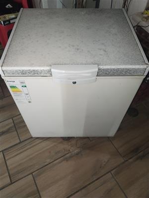 Defy 195L chest freezer