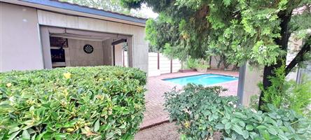 GREAT FAMILY HOME WITH 2 BEDROOM FLAT AVAILABLE IN ARCONPARK