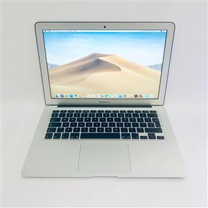 Apple MacBook Air 13-inch 1.8GHz Dual-Core i5 (256GB, Silver) - Pre Owned