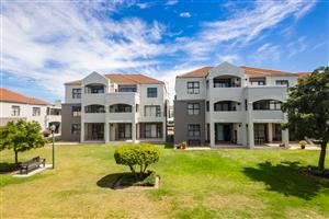 Secure 3 Bedroom Apartment in Sought After Aroma Park Village