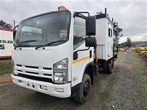 T947-2011- ISUZU NPS300 4X4 PASSENGER CARRIER + DROPSIDE BODY + CRANE TRUCK