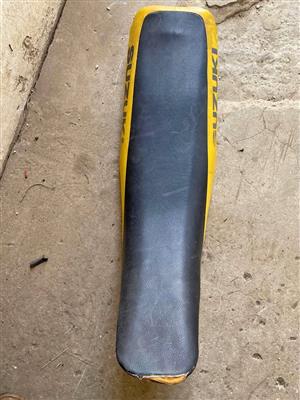 Suzuki RM 250 seat