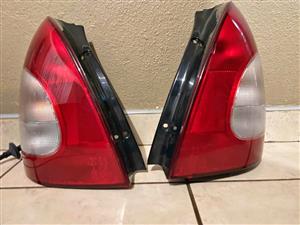 Daewoo nubira tail lights