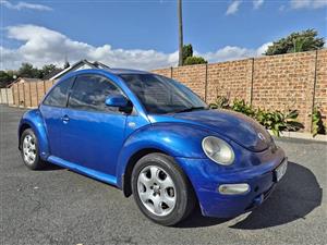 VW BEETLE MANUAL. EXCELLENT CONDITION . URGENT BARGAIN!