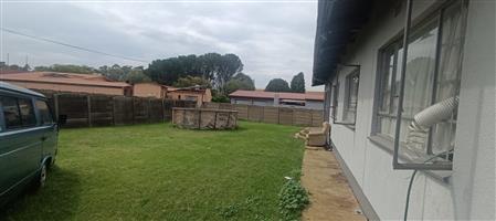 Perfect Starter Home or Investor’s Opportunity! Charming Property in a Quiet Street