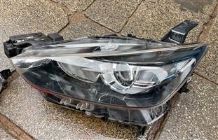 Mazda CX-3 headlight