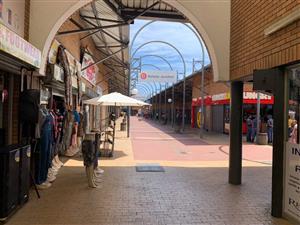 Retail Rental Monthly in Bellville Central