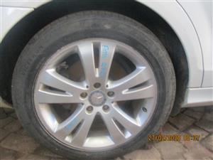 Mercedes Rims & Tyre for sale 