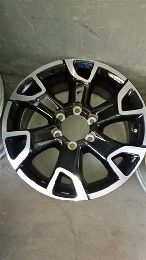18inch Toyota Legend 50 original mag to use for spare 