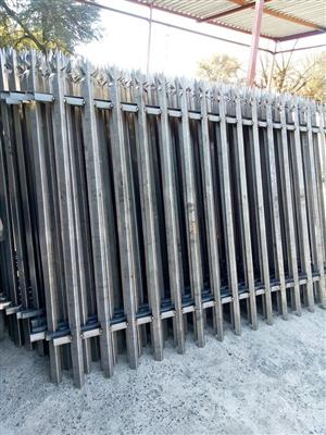 New Palisade Fencing
