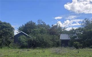 Furnished 1 bedroom, 1 bathroom cottage on Moditlo Wildlife Estate