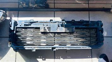 Mitsubishi Triton grill