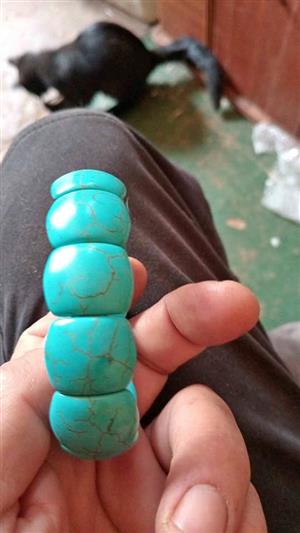 Howlite turquiouse bange