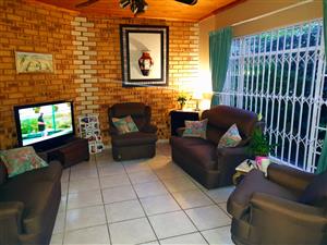 MODERN,CLEAN, NEAT GARDEN COTTAGE - NORTHMEAD