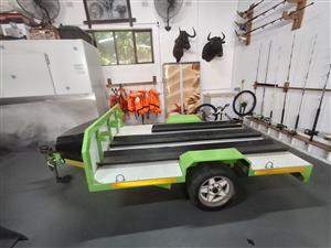 e BMW GS1250R  km 570 + trailor  new helmet 