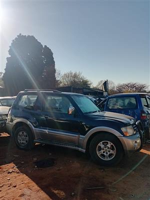 Mitsubishi Pajero CK 3.2 DID SWB 2003 Model Stripping For Spares