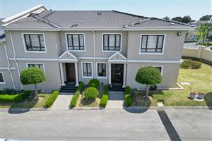 Townhouse For Sale in Carlswald