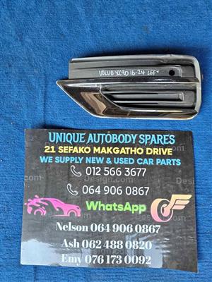 Volvo XC90 Complete Left Fog Cover