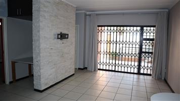 Apartment For Sale in Greenstone Gate