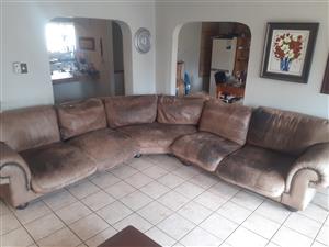 5 seater Coricroft leather couches for sale
