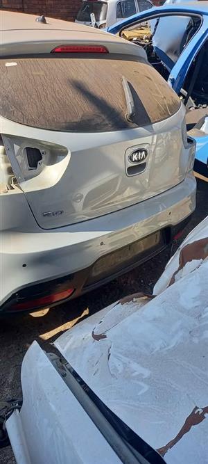 Kia Rio boot lid and doors