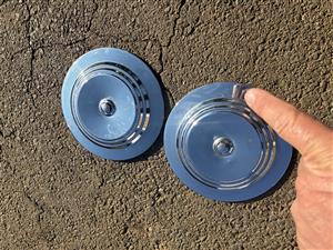 Hubcaps Renault Dauphire.