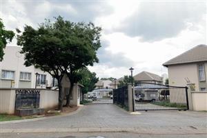 Apartment For Sale in Klippoortje