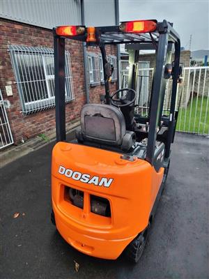 Forklift Doosan 1.8 ton For Sale
