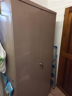 Steel Stationary Cupboard for Sale