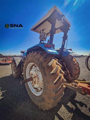 2003 New Holland  8360