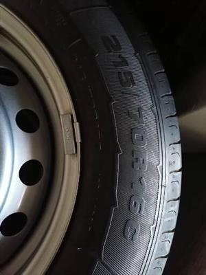 4 × Ford ranger steel mag rims with 4× 215 /70/16  goodyear tyres 