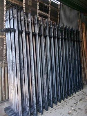 Palisade 3m x 2.4m  Panels
