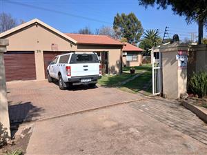 House For Sale in Birch Acres
