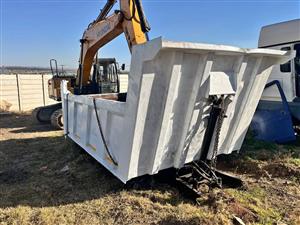 10 Cube Miller Bin