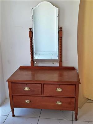 Teak dressing table