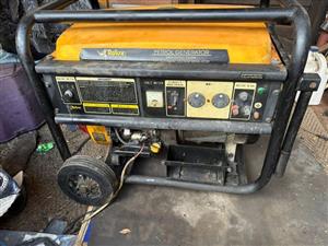 Heavy-Duty Rolux 7000W / 8.75 kVA Petrol Generator – Robust Home Backup