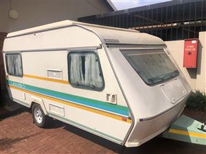 Caravan Caravette 5 + Tent and accessories 