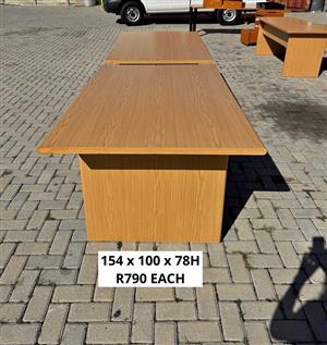 OFFICE TABLES / DESKS